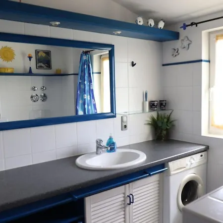 Haus Zur Sonne - 61-09 *